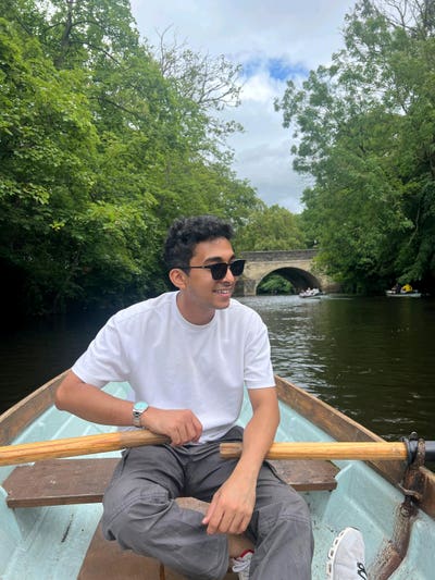 Working professional, looking for a cosy and clean Main Photo