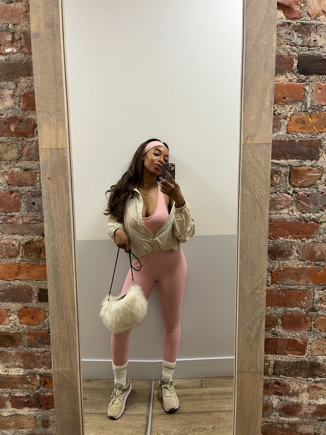 Student in search of a shared apartment  Main Photo