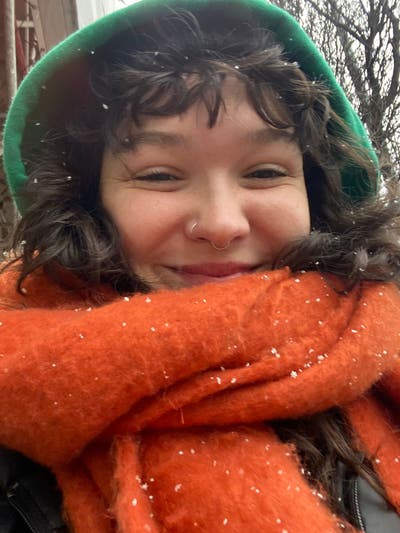 Irish - 28 - Professional - looking for a home  Main Photo