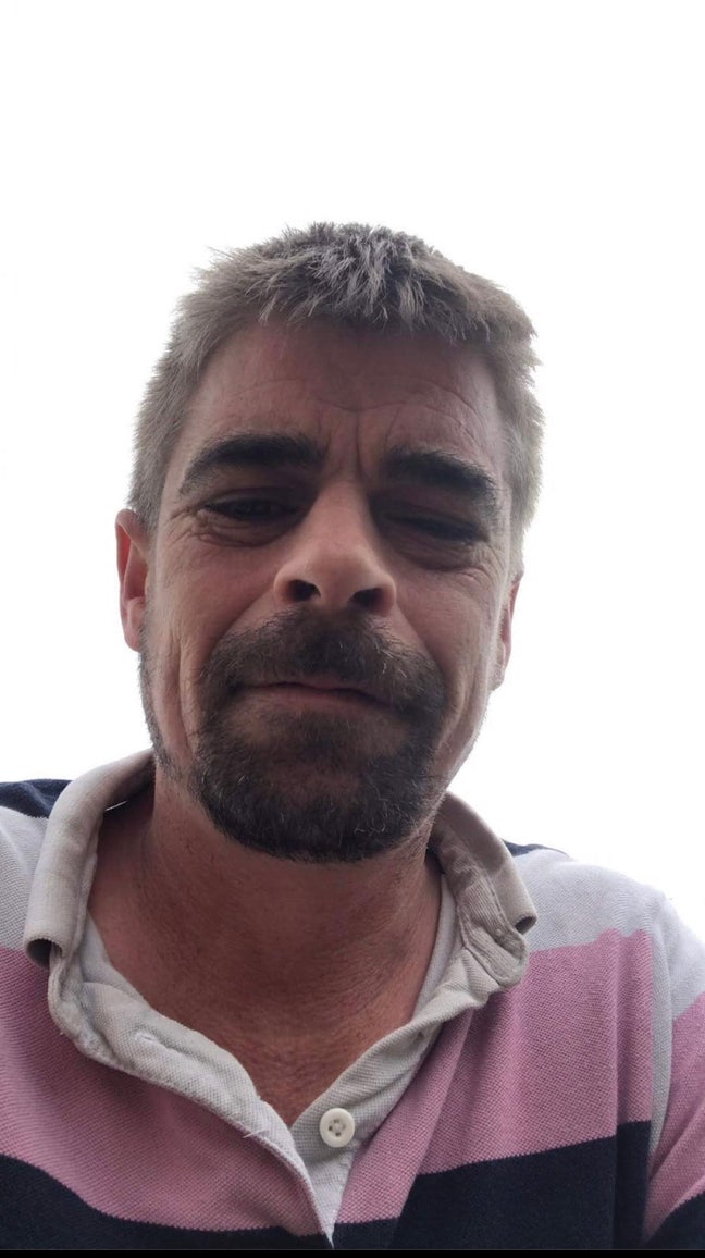 44 male  seeks a double room Main Photo