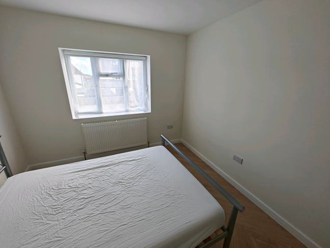 Quite room in Bexleyheath  Main Photo
