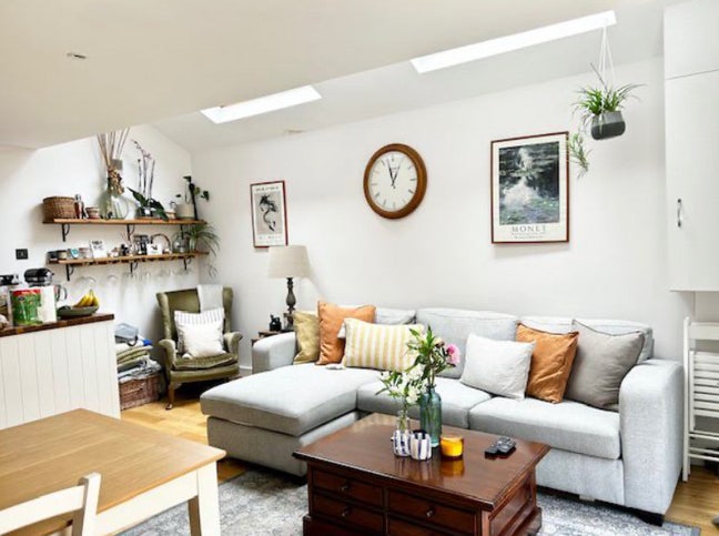 Double Room Rent Main Photo