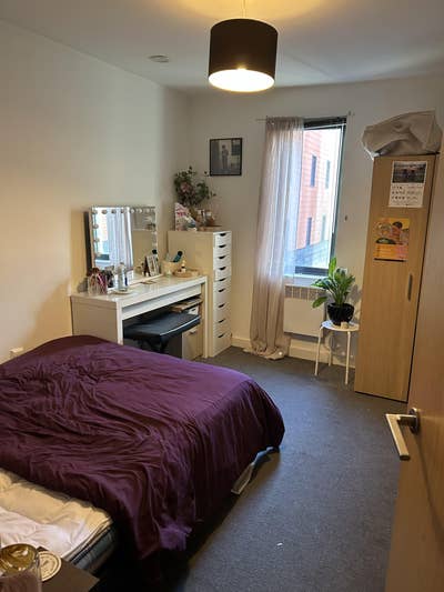 Spare Room in Baltic! Move in 30th of April Main Photo