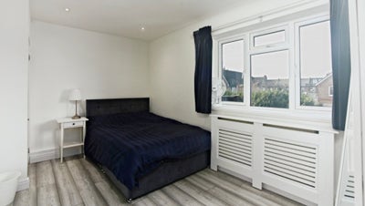 Double Room Available  Main Photo