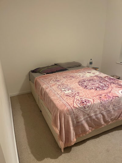 Double room to rent in a beautiful flat Main Photo