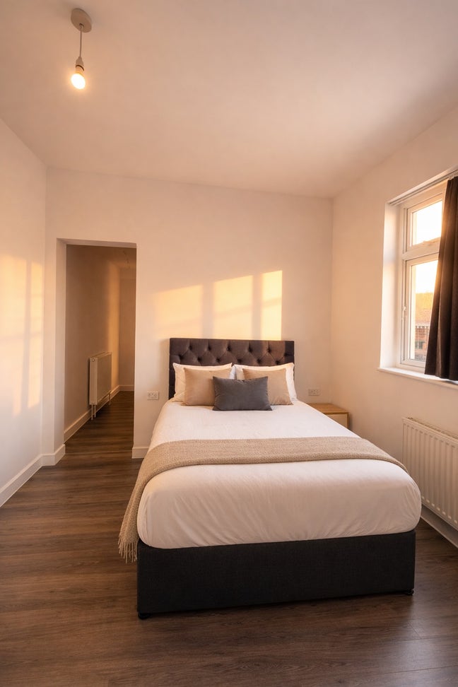 Brand-new well-presented room in Peterborough city Main Photo