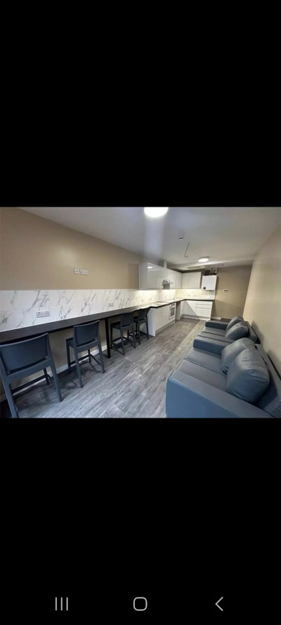 Summer short-let Main Photo