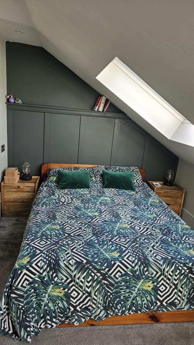 Double Ensuite close to Colliers Wood  Main Photo