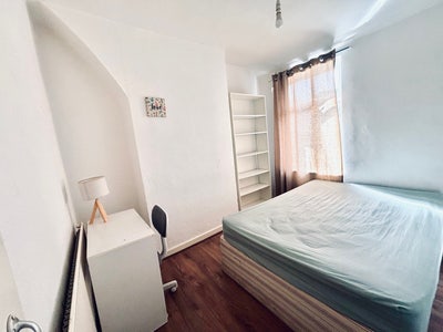 One Double room available  in this New 2bhk house  Main Photo