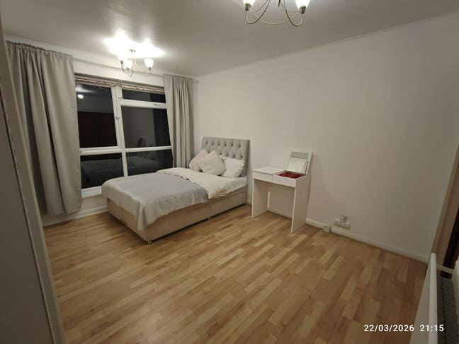 Room for rent, very large, Wembley Central HA9 Main Photo