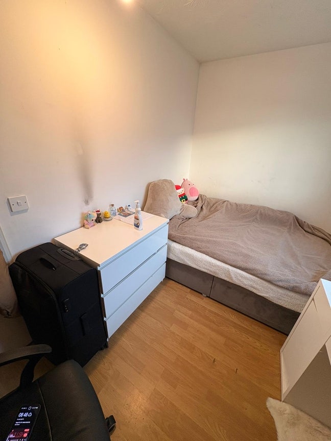 Immediately join Main Photo