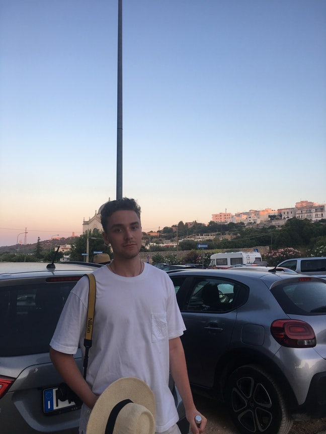 Buddy up or spare room - May  Main Photo