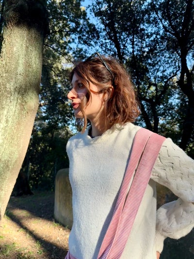 I am a PhD student in social cognitive neuros... Main Photo