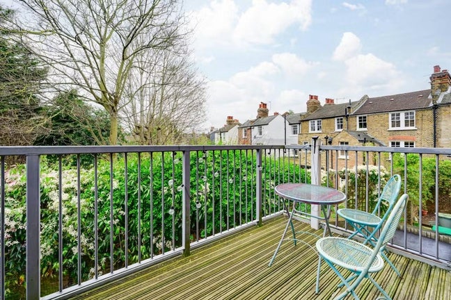 Cosy short-term room in bright Stokey/Clapton flat Main Photo