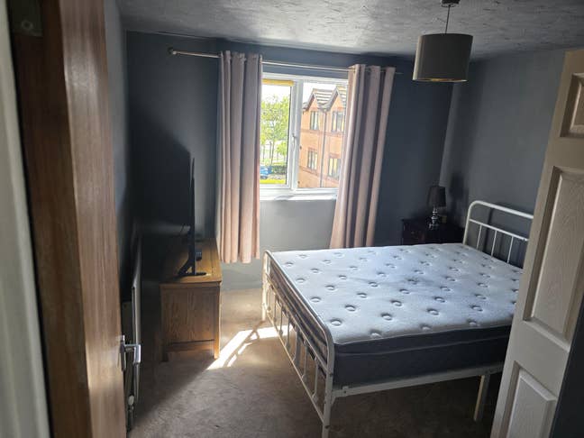 Looking For A Lodger  Main Photo