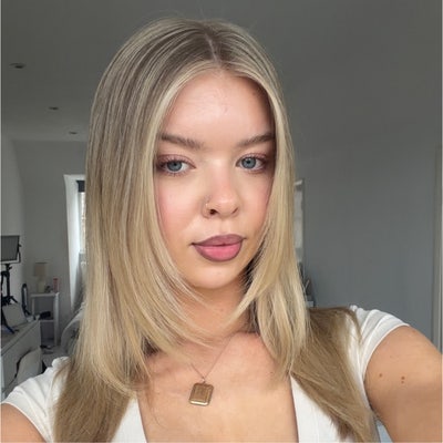 Hey, Im Lucy x  I’m looking for a room from... Main Photo