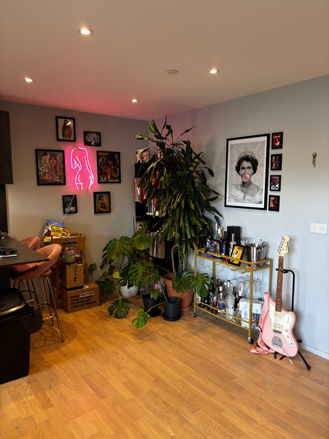 East London Ensuite Room Available Mid June 💖 Main Photo