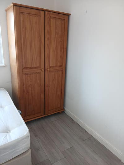 A double and a single furnished room available CM2 Main Photo