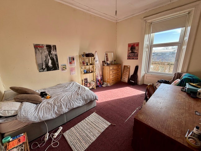 Double room in West End Glasgow  Main Photo