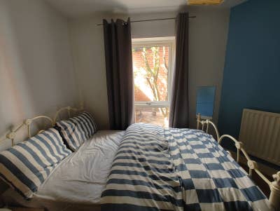 Double Room Available – B15 (Near City Centre) Main Photo