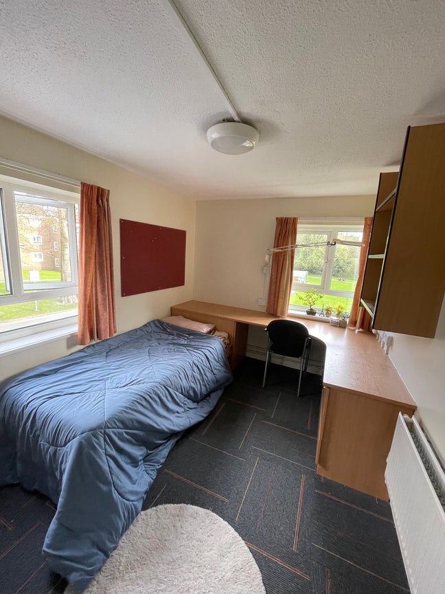 Tenancy Takeover, Lupton Residences, &pound;122.22 pw Main Photo