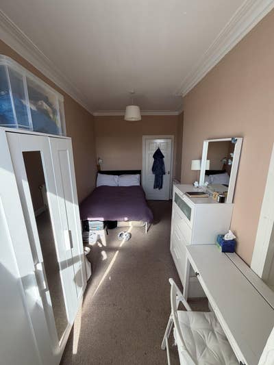 Double room to rent in Newhaven Main Photo
