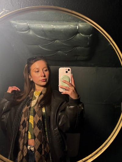 Looking for a sunny double room!  Main Photo