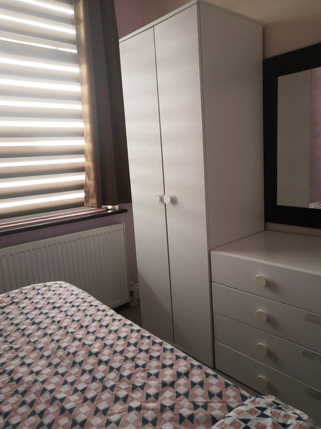 Neat box room for temporary stay ideal for transit Main Photo