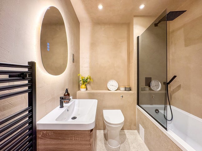 Room Available in Stratford Main Photo