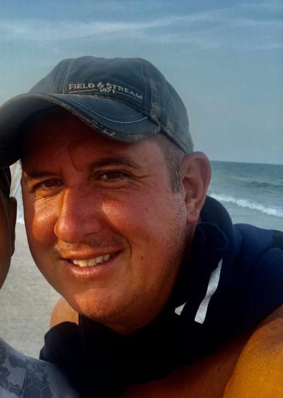 Licensed Black Taxi driver, living abroad cur... Main Photo