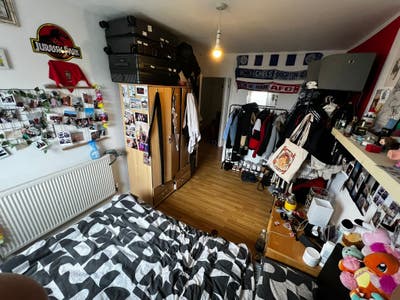 Double bed room in stockwell Main Photo