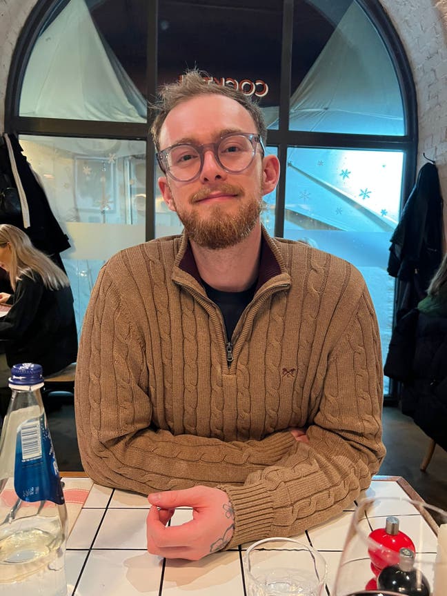 Looking for a Houseshare or Buddying up, Sheffield Main Photo