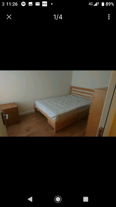 Great double bedroom in a comfortable house Main Photo