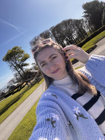 I am a friendly, responsible, and tidy person... Main Photo