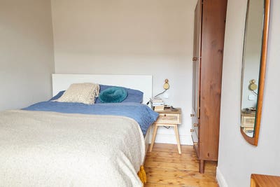 Sunny Double Room in Levenshulme Main Photo