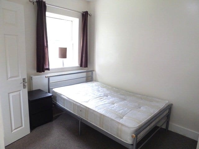 Bellclose Road (Room 3), West Drayton, UB7 9DE Main Photo