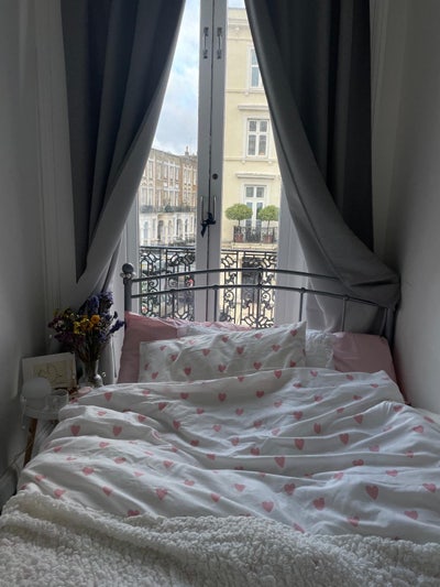 &pound;650 Lovely Double Room in Kensington Olympia  Main Photo