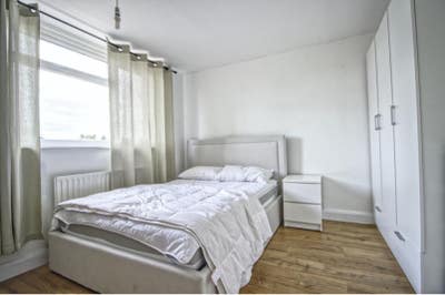 Double room for rent (bills included) Main Photo