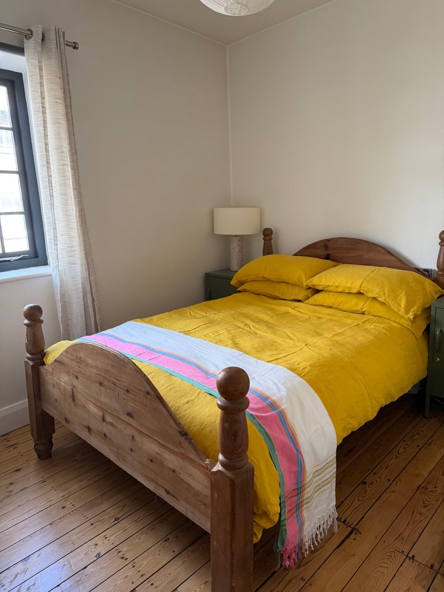 Looking for a flatmate 👀 Main Photo