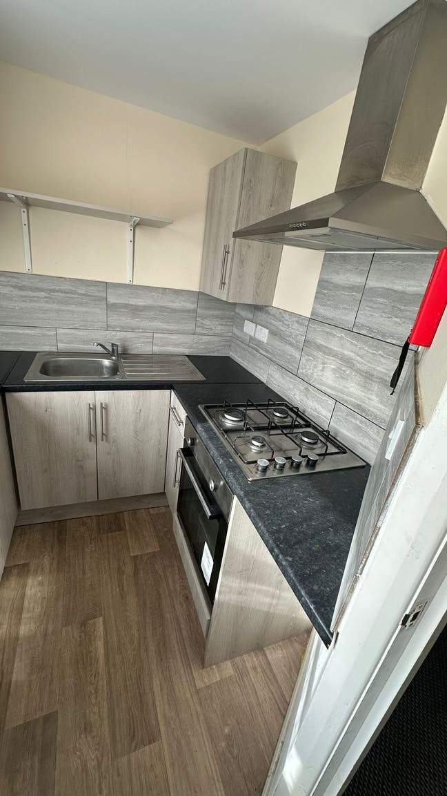 Flat to Rent Main Photo