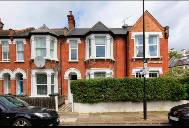 Double Room in Balham Flat Main Photo