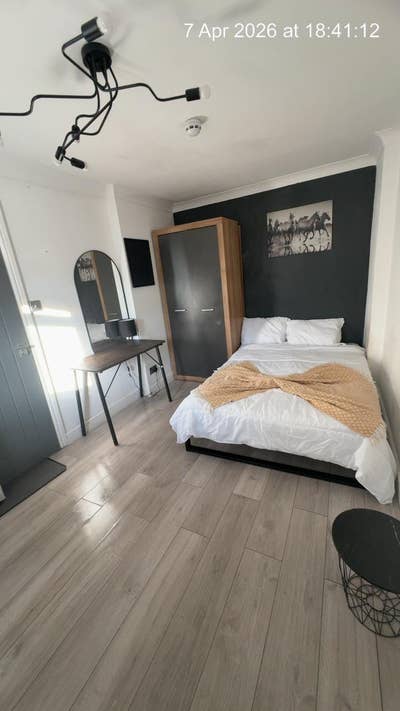 🔥Only One Left🔥Ground Floor Bedroom Main Photo