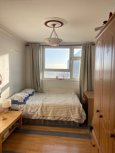 Room in Angel, London -  Move in June Main Photo