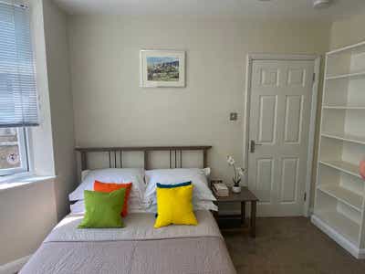 Lovely dbl room + shower room mins city centre Main Photo