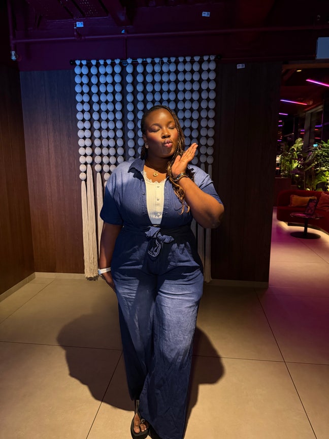 Looking for someone to share a two bed apartment  Main Photo