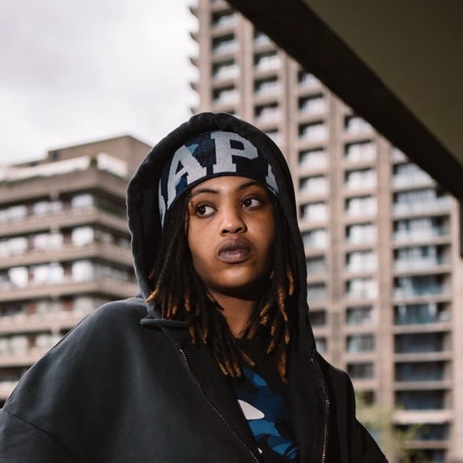 24 year old Female seeks a double room Main Photo