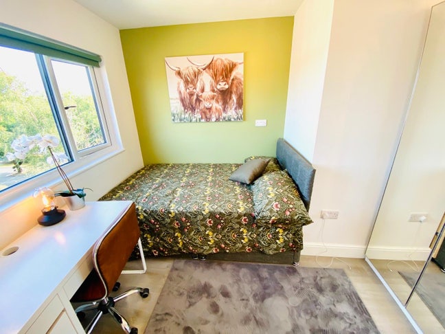 Luxury Brand New Fallowfield House Share Main Photo