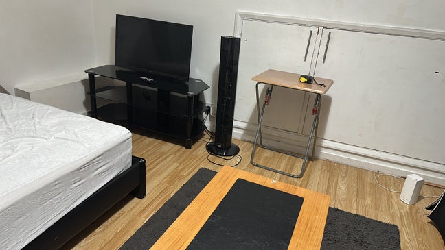  1 furnished double loft room in a shared house  Main Photo