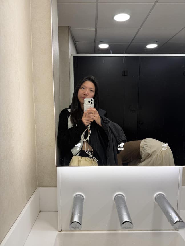 Looking for a room in North of London  Main Photo