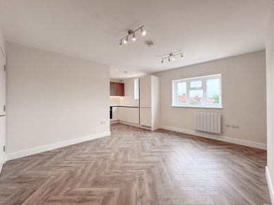 A beautiful 2 bedroom property in NW9 Main Photo